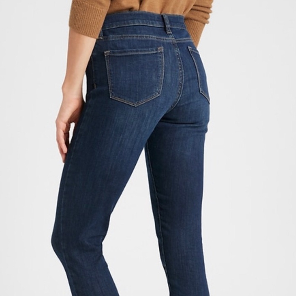 NWT Dark Wash Skinny Jean Banana Republic 28 6 FREE SHIP Priced to SELL TODAY